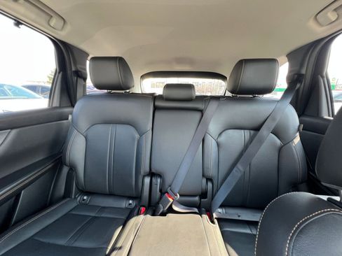 Used 2025 MAZDA CX-70 3.3 Turbo w/ Preferred Package image 39