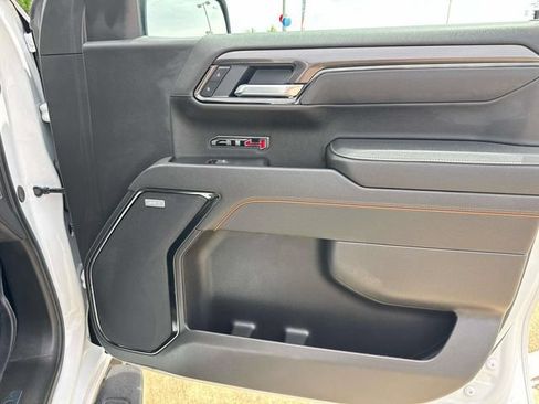 Used 2026 GMC Sierra 1500 AT4 w/ AT4 Premium Package AWD/4WD image 19