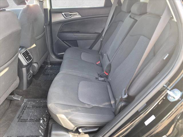 Used 2026 Kia Sportage LX FWD image 23