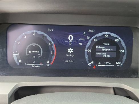 Used 2024 Toyota Tacoma TRD Sport w/ TRD Sport Premium Package AWD/4WD image 25