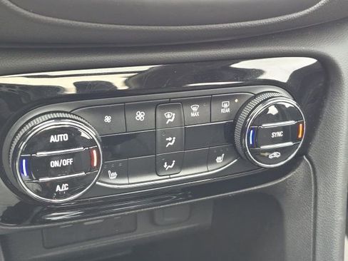 Certified 2023 Buick Encore GX Select w/ Experience Buick Package image 17