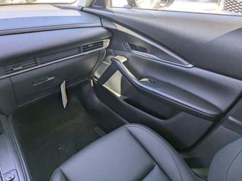 New 2026 MAZDA CX-30 AWD 2.5 S w/ Select Sport Pkg image 18