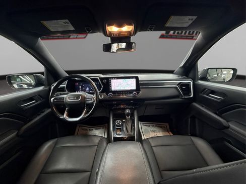 Used 2024 GMC Canyon Elevation w/ Elevation Premium Package image 27