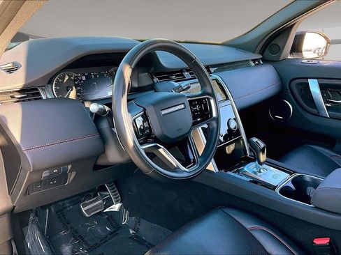 Certified 2022 Land Rover Discovery Sport SE R-Dynamic AWD/4WD image 15