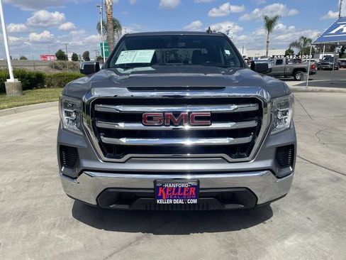 Used 2020 GMC Sierra 1500 SLE w/ SLE Value Package RWD image 3
