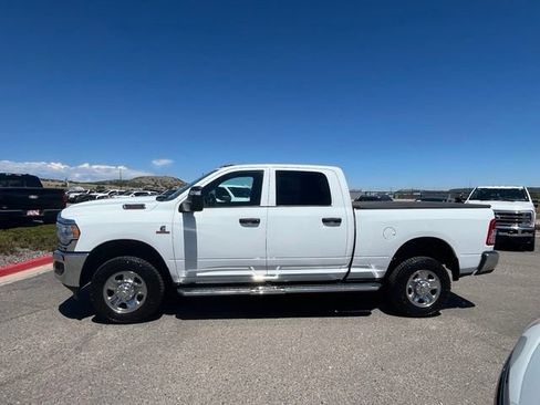 Used 2024 RAM 2500 Tradesman w/ Chrome Appearance Group AWD/4WD image 2
