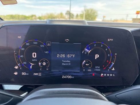 Used 2025 Chevrolet Tahoe LT AWD/4WD image 16