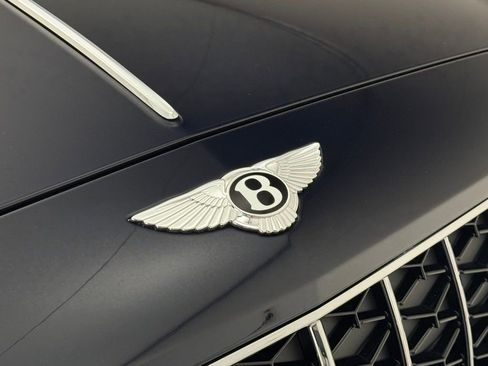 New 2026 Bentley Flying Spur Azure image 29