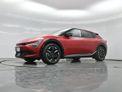 New 2025 Kia EV6 Wind AWD/4WD image 44