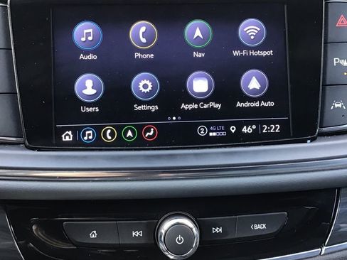 Used 2024 Buick Enclave Premium image 12