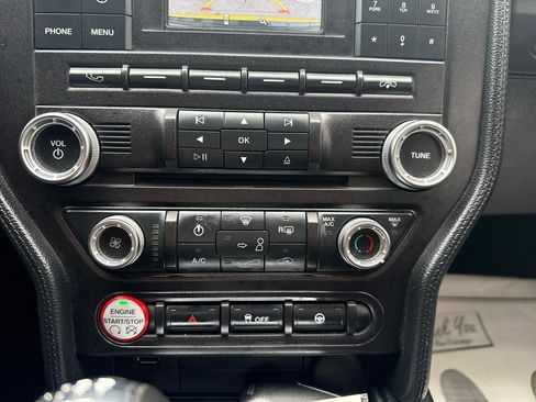 Used 2017 Ford Mustang GT RWD image 21