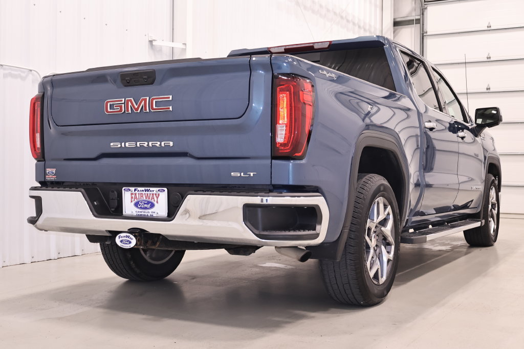 Used 2024 GMC Sierra 1500 SLT w/ SLT Premium Package AWD/4WD image 10
