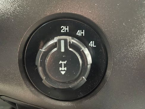 Used 2015 Ford F250 XL w/ Power Equipment Group image 20