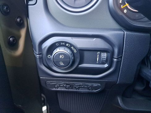 New 2026 Jeep Gladiator Mojave AWD/4WD image 32