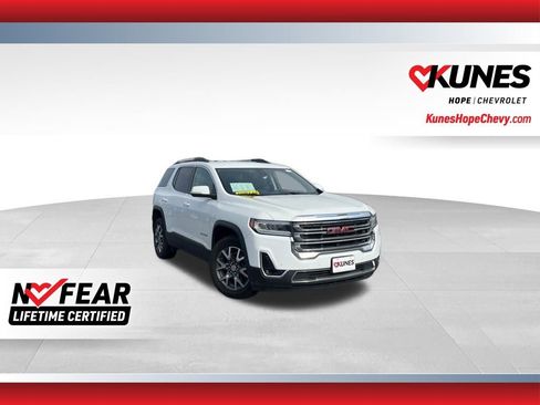 Used 2023 GMC Acadia SLT image 1