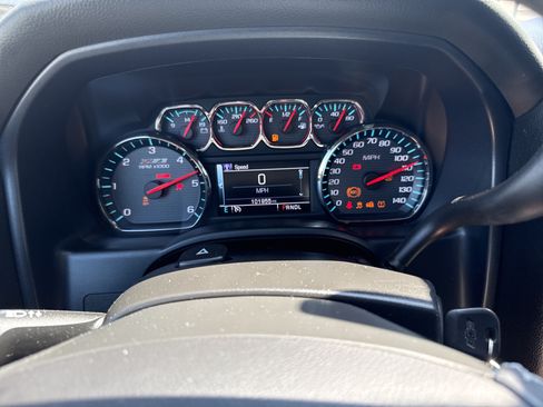 Used 2018 Chevrolet Silverado 1500 LT w/ All Star Edition AWD/4WD image 4