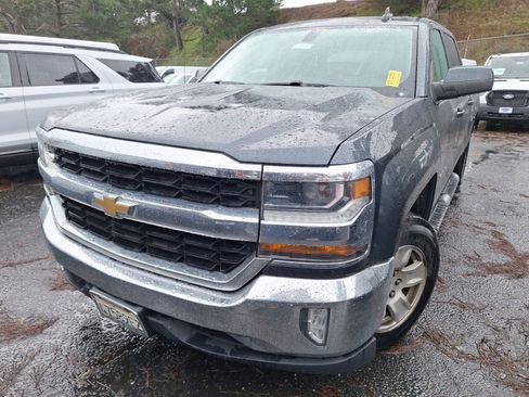 Used 2017 Chevrolet Silverado 1500 LT w/ LT Eassist Package image 3