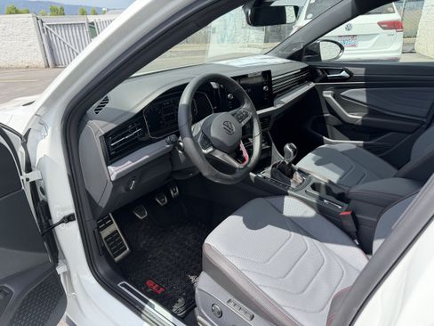 New 2026 Volkswagen Jetta GLI Autobahn FWD image 9