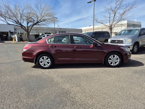 Used 2010 Honda Accord LX-P image 8