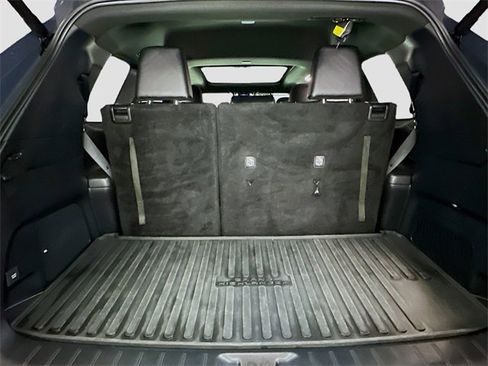 Used 2024 Toyota Grand Highlander AWD Hybrid image 20