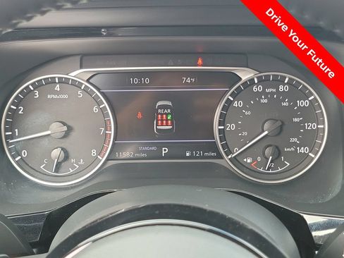 Certified 2025 Nissan Pathfinder SL FWD image 7