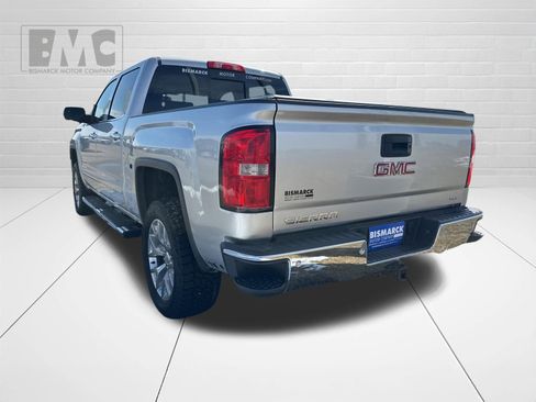 Used 2015 GMC Sierra 1500 SLT w/ SLT Crew Cab Value Package image 4