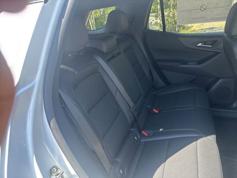 New 2026 Chevrolet Equinox LT w/ Convenience Package II FWD image 42
