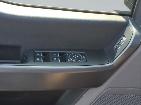 Used 2024 Ford F250 XLT image 18