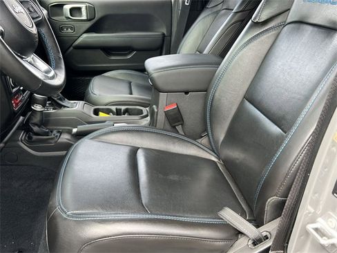 Used 2022 Jeep Wrangler Unlimited Rubicon 4xe w/ Cold Weather Group image 23