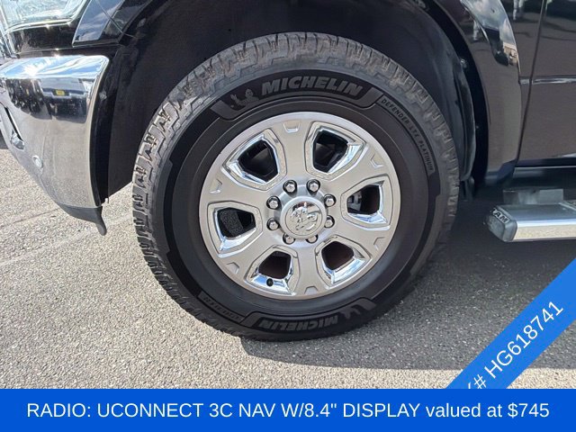 Used 2017 RAM 3500 Laramie RWD image 4