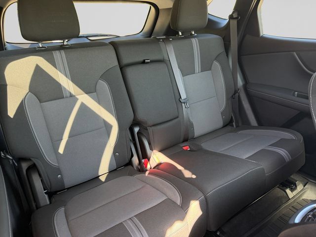 Used 2024 Chevrolet Blazer LT w/ Convenience Package FWD image 18
