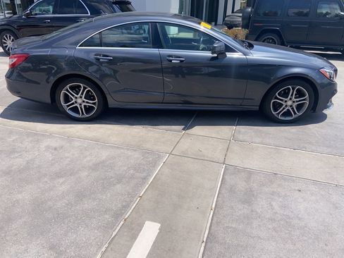 Used 2015 Mercedes-Benz CLS 400 image 4
