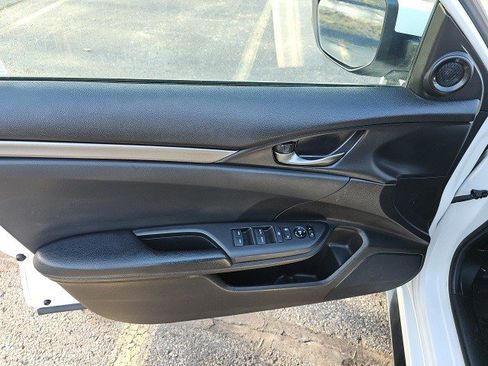 Used 2020 Honda Civic Sport image 21