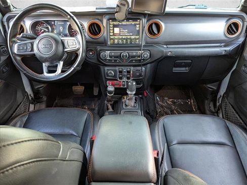 Used 2022 Jeep Gladiator Mojave w/ Trailer Tow Package image 17