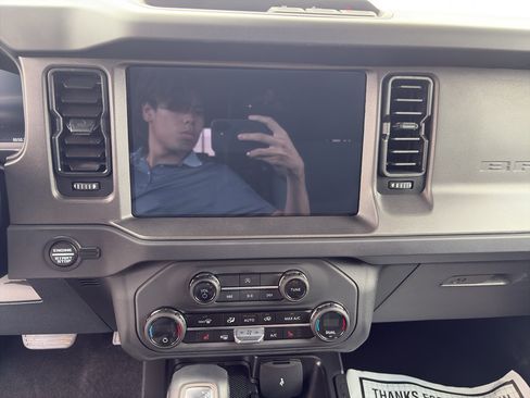 Used 2025 Ford Bronco Big Bend AWD/4WD image 7