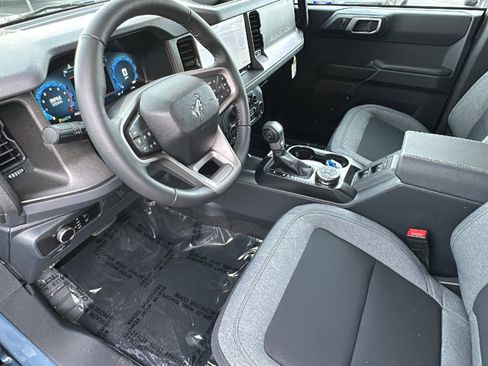 New 2025 Ford Bronco Big Bend image 10