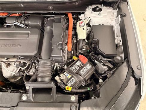 Used 2024 Honda CR-V Sport Touring image 49