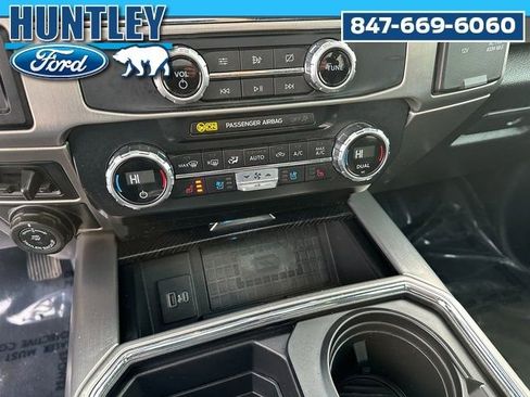 Used 2022 Ford F450 Platinum w/ FX4 Off-Road Package image 25