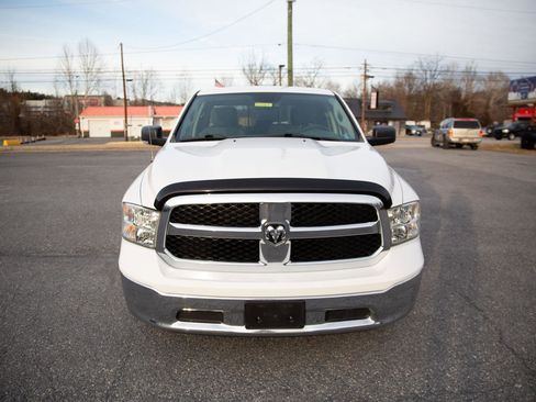 Used 2016 RAM 1500 Classic SLT image 2