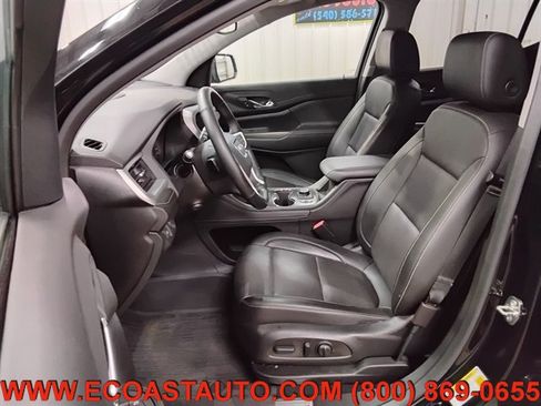 Used 2023 GMC Acadia SLT w/ Preferred Package AWD/4WD image 10