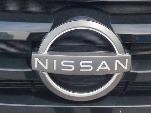 Used 2022 Nissan Pathfinder SV FWD image 8