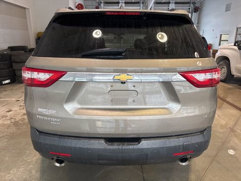 Certified 2020 Chevrolet Traverse LT image 4