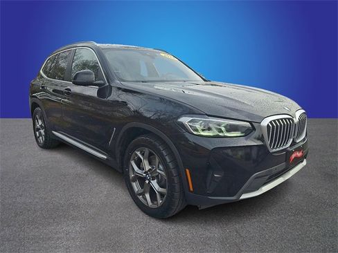 Used 2024 BMW X3 xDrive30i image 3