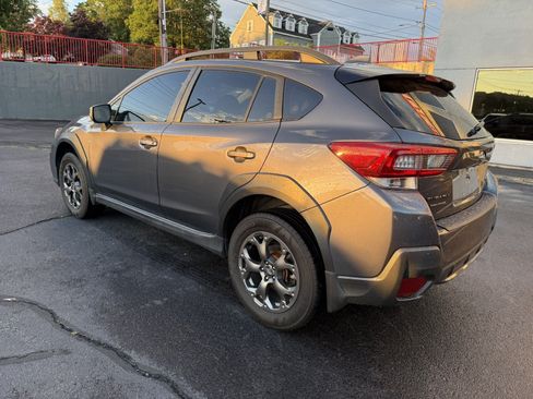 Used 2021 Subaru Crosstrek 2.5i Sport w/ Moonroof Package AWD/4WD image 8