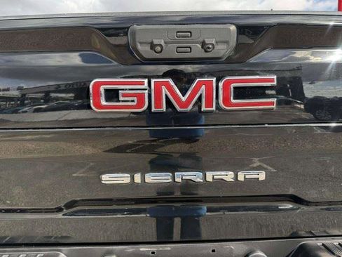 Used 2023 GMC Sierra 3500 SLE w/ SLE Convenience Package AWD/4WD image 19