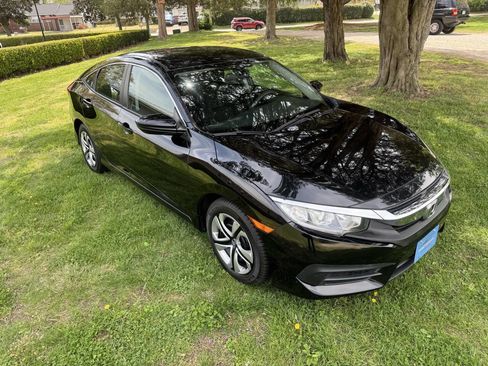 Used 2016 Honda Civic LX image 6