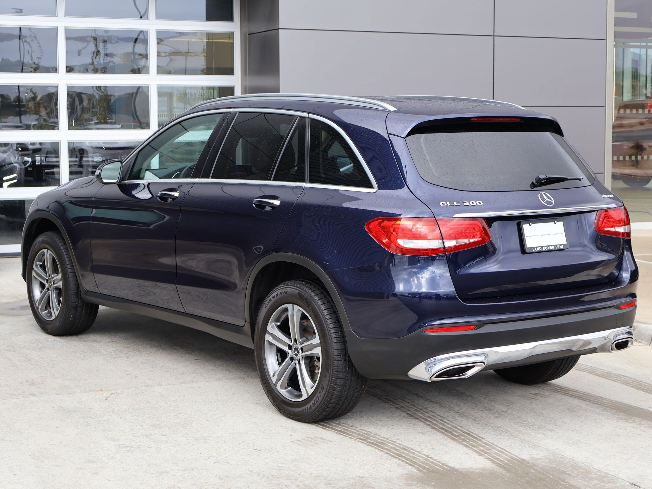 Used 2019 Mercedes-Benz GLC 300 4MATIC image 8