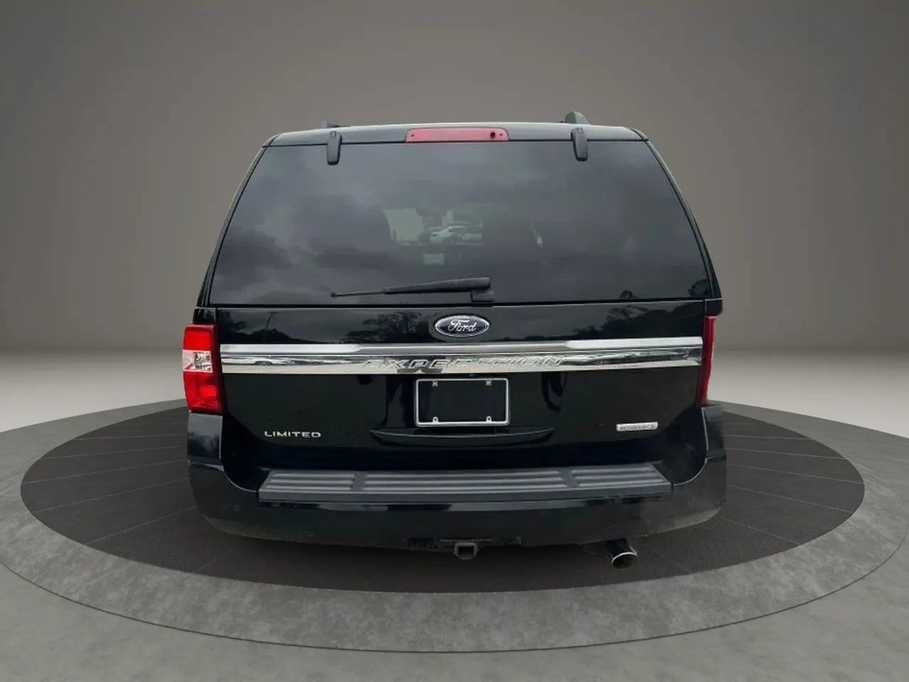 Used 2016 Ford Expedition Limited w/ Equipment Group 301A AWD/4WD image 8