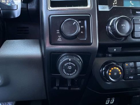 Used 2016 Ford F150 XLT w/ Equipment Group 302A Luxury AWD/4WD image 20