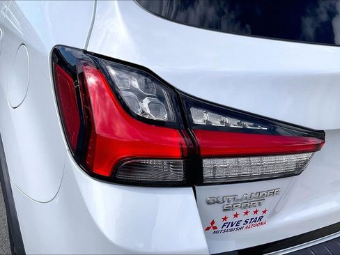 Used 2022 Mitsubishi Outlander Sport LE AWD/4WD image 28
